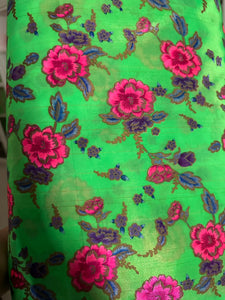 Fabric: F6 Roses Print Lis Loos (Replica)