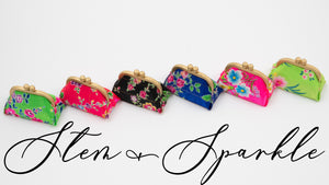 (Vintage Fabric) Random Clasp Style Ornaments