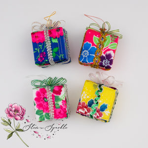 (Replica Fabric) Random Presents Christmas Ornaments Set